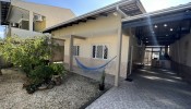 CASA EM BC RUA 2350