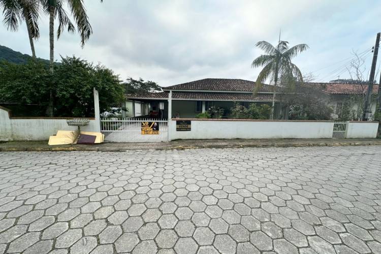 CASA 2 DORM 2 VAGAS GAR. TABULEIRO DAS OLIVEIRAS